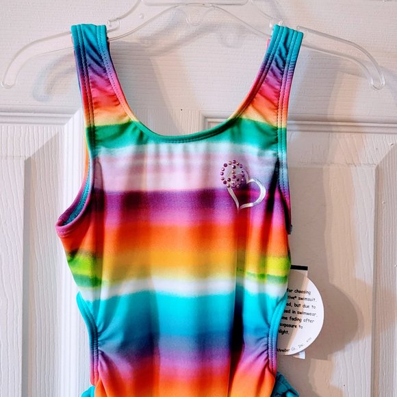 BNWT Sz 4 Gorgeous Bright-Colored Swimsuit 1-Piece w/Rhinestone Heart- SO PRETTY - Picture 2 of 10